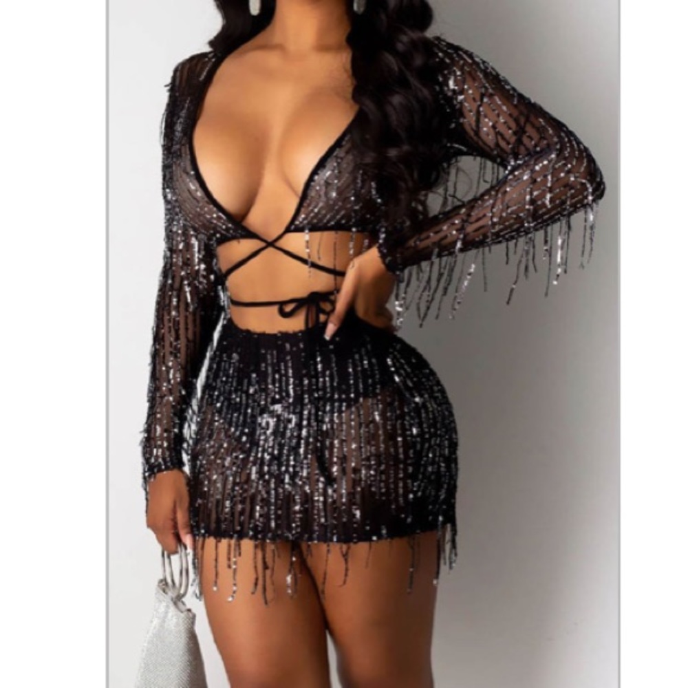 Two piece skirt set